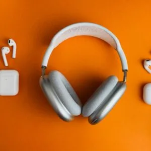 Airpods & Headsets